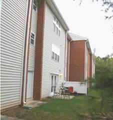 15607 Horseshoe Ln, Woodbridge VA  22191-4128 exterior