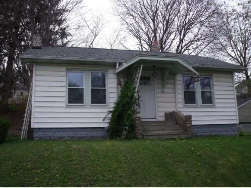611 River Rd, Binghamton, NY 13901-1223