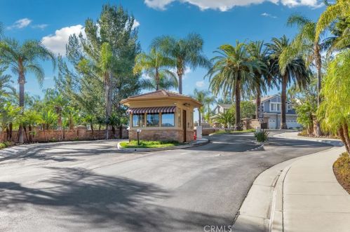 834 Bramble Way, Anaheim, CA 92808-1468