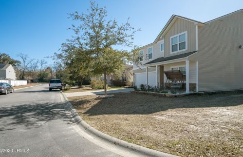 1 Tugaloo Dr, Beaufort SC  29906-6036 exterior
