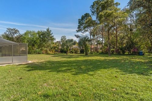 10208 Hoover St, Brooksville FL  34608-7137 exterior