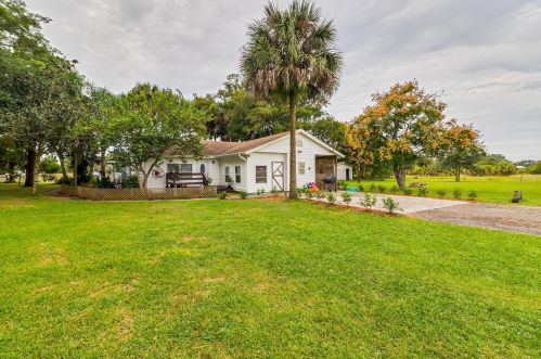 9355 Falcon Ave, Arcadia, FL 34269-6721
