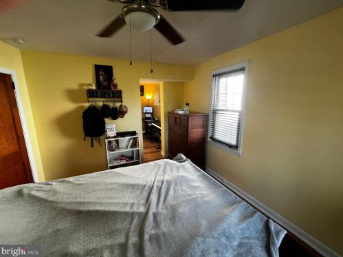 867 Adams St, Pottstown PA  19464-4340 exterior