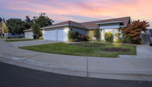2244 Lana Ct, Valley Home, CA 95361-8249