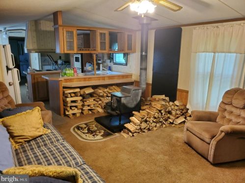 193 Rice Rd, Stoneybreak, PA 17267-8023