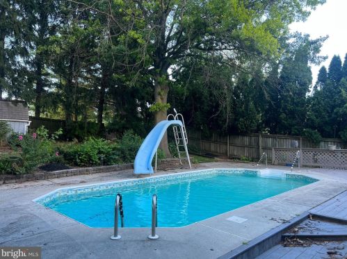 86 Pleasant View Dr, Navy Sup Dpt, PA 17050-3186