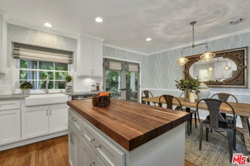 5528 Buffalo Ave, Van Nuys CA 91401-5226 exterior