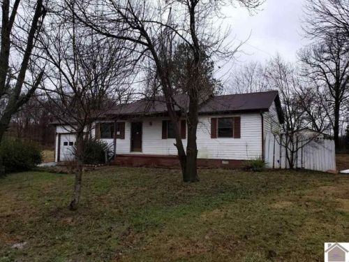 4735 Craven Dr, West Paducah, KY 42086-9635
