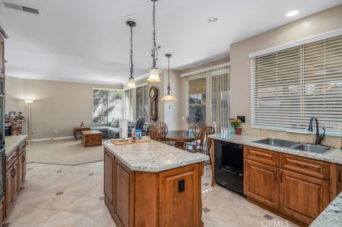 1371 Kirkmichael Cir, Riverside CA  92507-8426 exterior