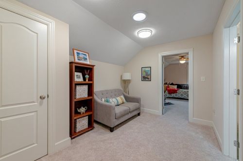 103 Elm St, Imperial PA  15126-1105 exterior