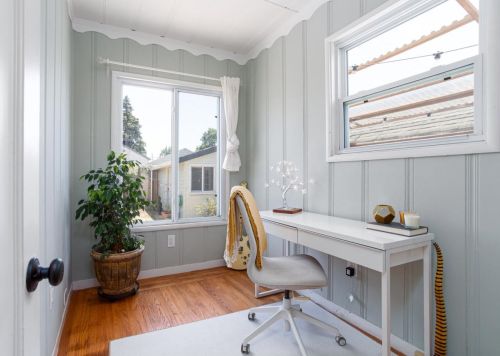 2380 108th Ave, Oakland CA  94603-4112 exterior