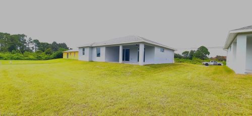 2907 8th St, Lehigh Acres, FL 33976-3002