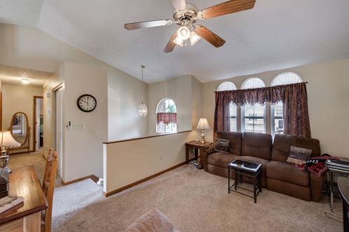 1502 Waterfall Way, Covington, KY 41018-4023