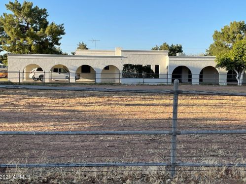 3386 Tremaine Ave, Gilbert, AZ 85234-5277