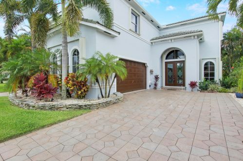 1196 Canyon Way, West Palm Beach, FL 33414-3142