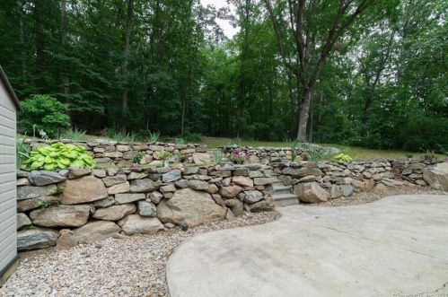 87 Briar Cliff Ave, Waterbury CT  06708-2901 exterior