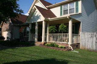 1113 Lamont Ct, Clarksville, TN 37042-4717