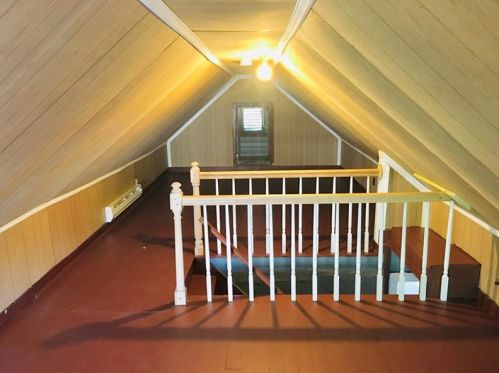 11 Gaskill Ave, Jeannette PA  15644-3346 exterior