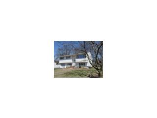 17 Davis Ave, Piscataway NJ  08854-6006 exterior