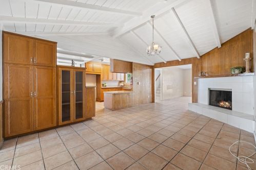 1533 Laster Ave, Anaheim CA 92802-2712 exterior