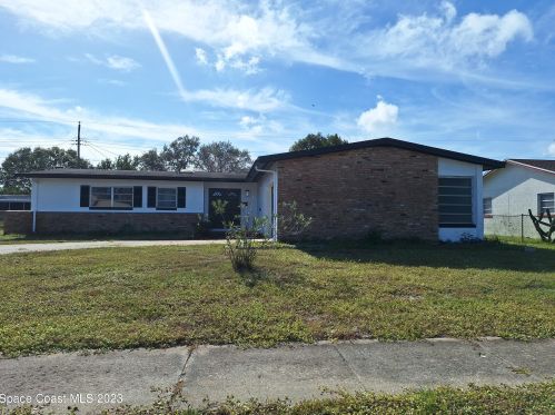 1605 Nassau St, Titusville, FL 32780-8724