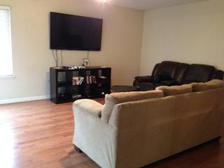 2997 Caronette Ln, Hanford CA  93230-1203 exterior