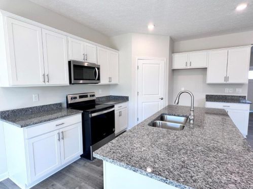 7815 Marjoram Pl, Englewood, OH 45315-7944