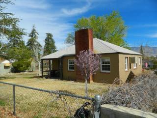 240 Webster St, Aberdeen, CA 93526-1769