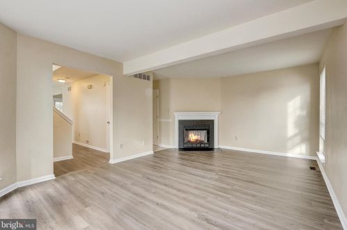 53 Vlg Dr, Collegeville PA  19473-2314 exterior