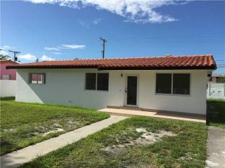 10370 38th Ter, Miami, FL 33165-4509