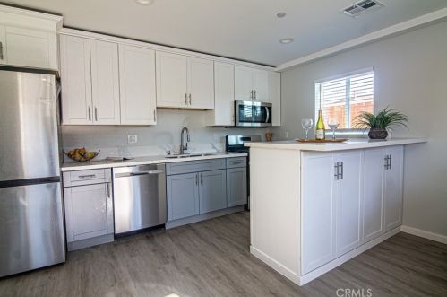 2014 Piru St, Compton CA  90222-3525 exterior