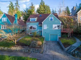 311 Garden St, Bellingham WA  98225-5821 exterior