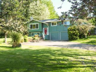 8010 Sabbatical Loop, Bremerton, WA 98311-8302