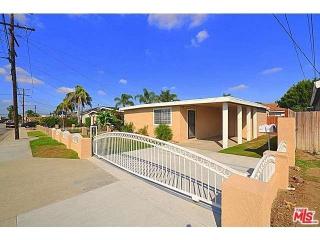 5571 Newman St, Cypress CA  90630-3118 exterior