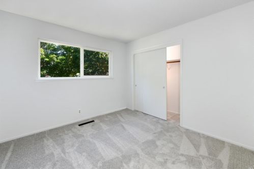 805 Jack London Dr, Santa Rosa CA  95409-3512 exterior