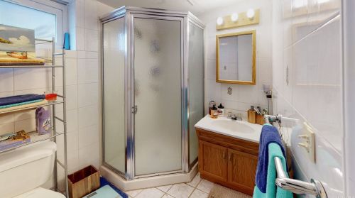 1340 7th St, Babylon NY  11704-4250 exterior