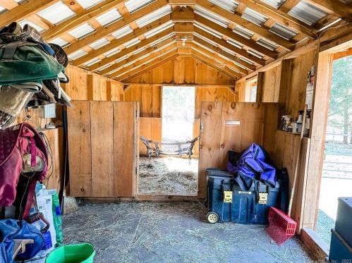 49 Bunny Rd, Norwich CT  06365-8705 exterior