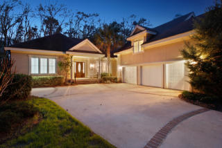 21 Newberry Ct, Bluffton SC  29910-4970 exterior