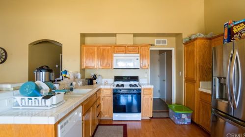 10717 Anacostia Way, Bakersfield CA 93311-3203 exterior