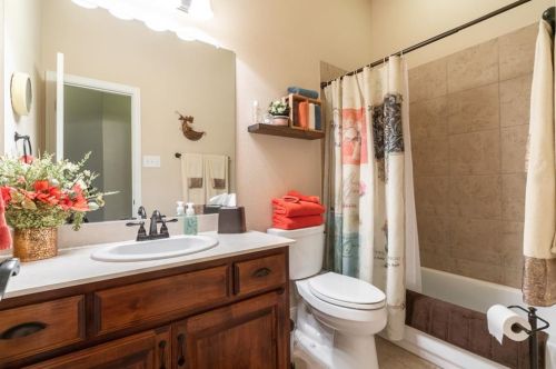 6905 Gamecock Dr, Greenville TX  75402-7720 exterior