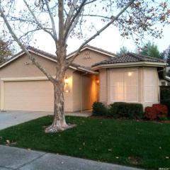 4079 Coldwater Dr, Rocklin, CA 95765-5609