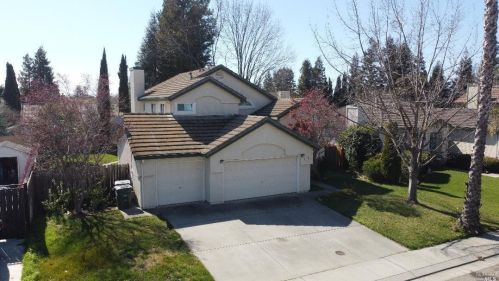390 Brians Ct, Liberty Farms, CA 95620-4294