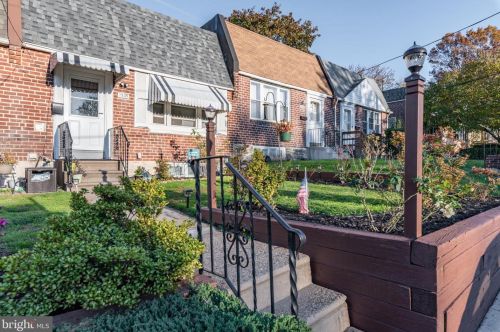 1535 Yates Ave, Boothwyn, PA 19061-4355