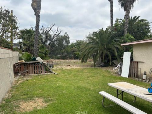 5522 Western Ave, Buena Park CA  90621-1929 exterior