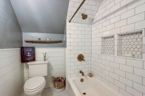 5006 Beloit Rd, Milwaukee WI 53214-5332 exterior