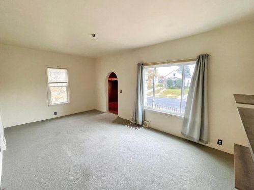 1322 15th St, Manitowoc WI  54220-5608 exterior