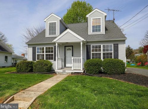 222 3rd St, Tolna, PA 17349-9435
