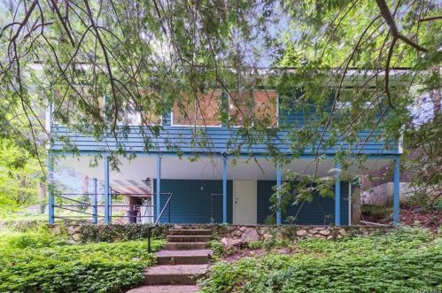 66 Columbus Ave, Tompkins Corners NY  10579-2136 exterior