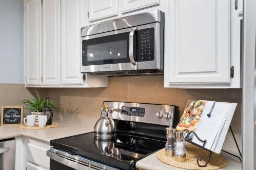 1640 La Terrace Cir, San Jose CA 95123-5316 exterior