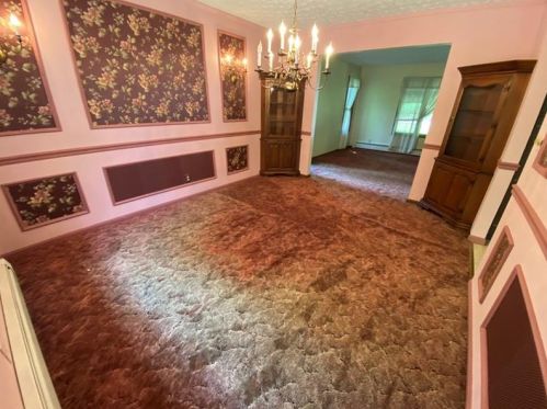 215 Jamestown Rd, Greenville PA  16125-9201 exterior